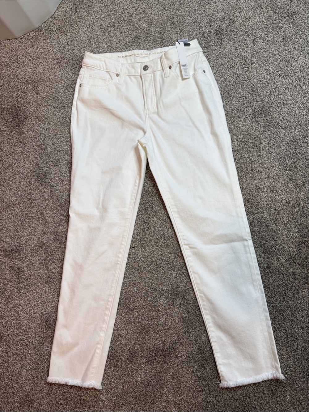 Chico's White Ankle Crop Straight Jeans
